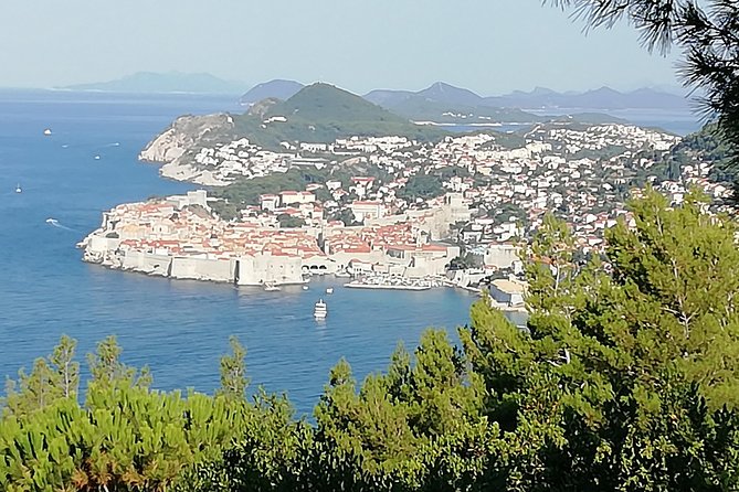 Private transfer from Split to Dubrovnik with side-trip to Ston - Ston in one hour: walls, oysters, and a real break