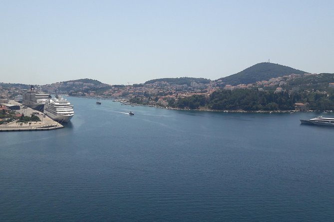 Private transfer from Split to Dubrovnik with side-trip to Ston - Your driver as guide: what you gain beyond the car