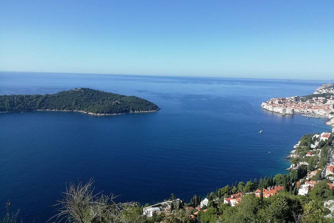 Private transfer: Split to Dubrovnik with side-trip to Makarska - The practical rules: bags, passport, and what you’ll need ready