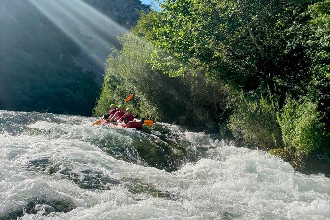 Rafting on Cetina River Standard Route - Safety in real life: why HGSS-trained skippers matter