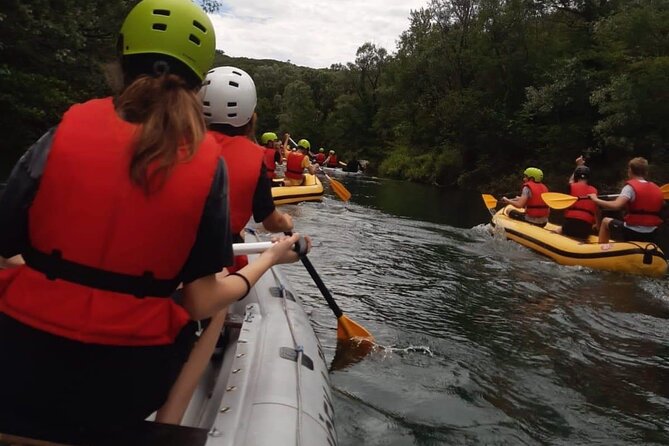 Rafting on Cetina River Standard Route - Group size and canoe setup: why max 3 per canoe feels better