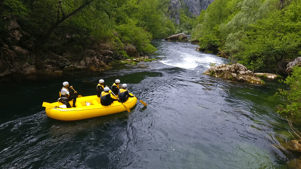Rafting on the Cetina river - The 30-minute van ride: what it’s really for