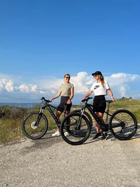 Self-guided mountain bike tour (non-electric) - Finding Hvar Outdoor and starting your ride the easy way