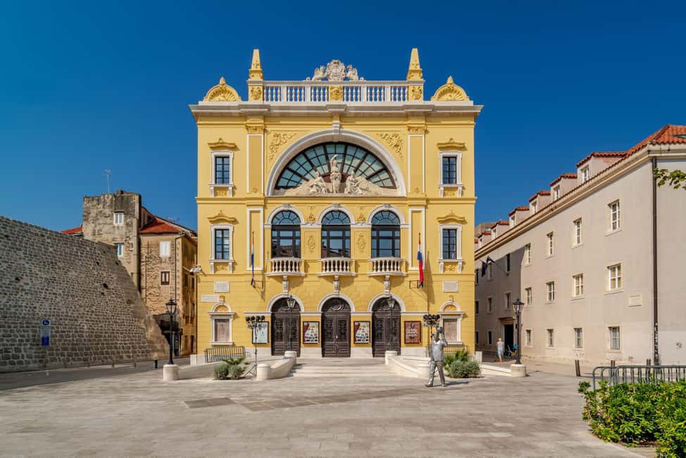 Split: 1.5-Hour Walking Tour and Diocletian's Palace - Quick stop at the Game of Thrones Museum (and why it works)