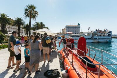 Split: 45-minute Semi-Submersible Submarine Trip - The 45-minute loop in Split Harbor: what you’ll see above and below deck