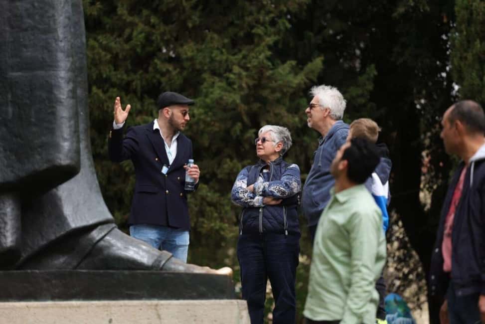 Split and Diocletian's Palace walking tour with a local guid - Finding the southern entrance by the Riva and Cellars