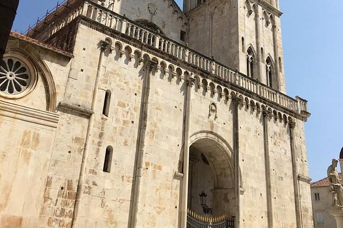 Split and Trogir private tour <em>ideal for cruise ship guests</em> – Key Highlights That Make This Tour Worth It’ /></p>
<ul>
<li><strong>Hotel or port pickup</strong> with a driver who leads the day from start to finish</li>
<li><strong>Diocletian’s Palace Peristyle time</strong> with an admission ticket handled as part of the experience</li>
<li><strong>Trogir’s UNESCO old town</strong> often paired with a relaxed wandering window</li>
<li><strong>Panoramic drive moments</strong> through towers, ruins, and a fortress tied to Ottoman defense and Game of Thrones filming</li>
<li><strong>Licensed guide/driver</strong> with flexibility for families and slower walking needs</li>
<li><strong>A clear value mix</strong>: included comfort and guidance, with cathedral entry not included</li>
</ul>
<h2 id="split-and-trogir-works-great-for-cruise-ship-days">Split and Trogir Works Great for Cruise-Ship Days</h2>
<p><img width="670" height="446" decoding="async" src=