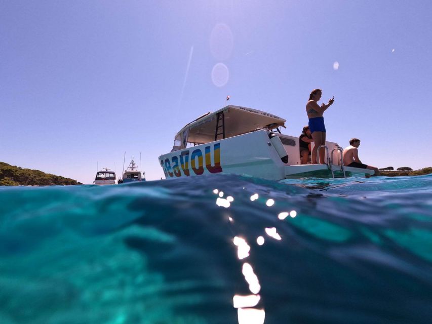 Split: Bisevo, Vis, and Hvar Boat Tour with Snorkel Stops - Hvar Town + Fortica Options: Lunch, Walks, and a View Choice