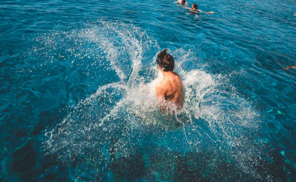 Split: Blue Cave and 5 Islands Tour - Stop 2: Stiniva Cove, the Europe-style cove you can swim in