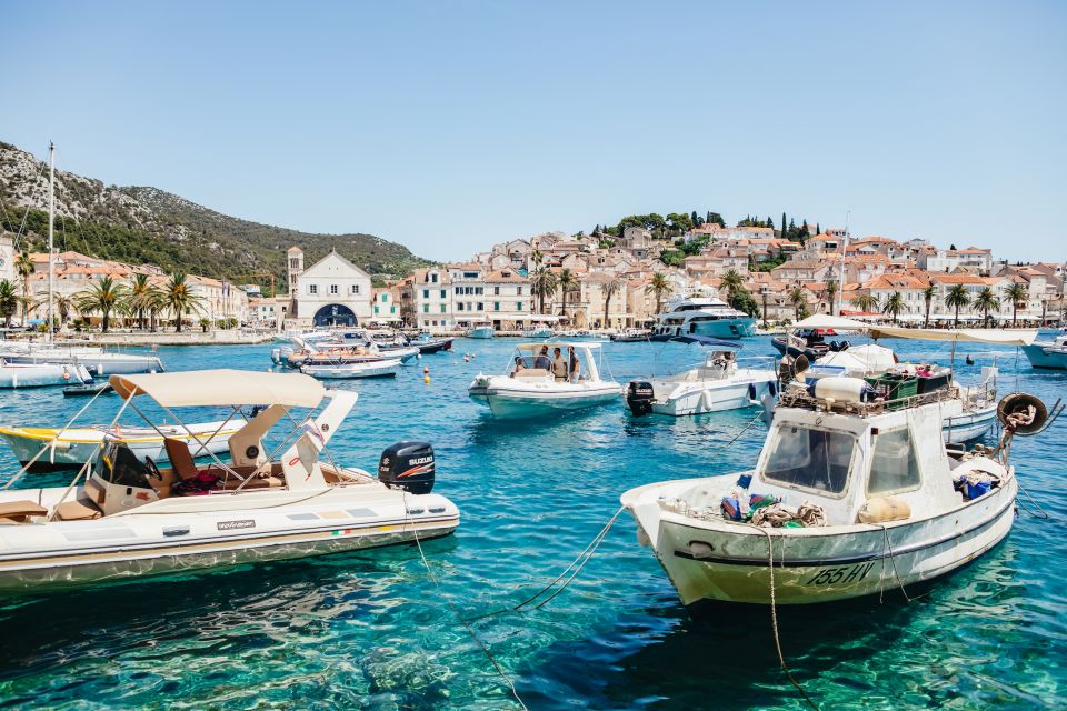 Split: Blue Cave, Vis & Hvar Full-Day Trip by Speedboat - Where to meet and how to start the day on the right foot