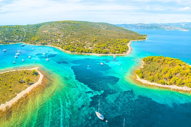 Split: Blue Lagoon & 3 Islands Speedboat Tour - Small group - Blue Lagoon on Drvenik Veli: snorkeling, marine life, and real swim time