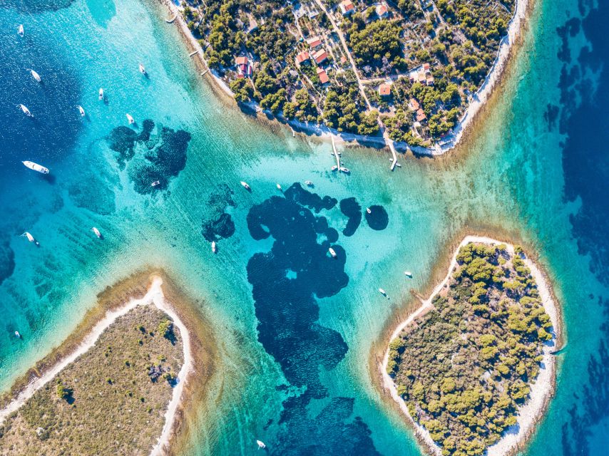 Split: Blue Lagoon and Šolta Boat Tour with Lunch and Drinks - Key Things to Know Before You Go