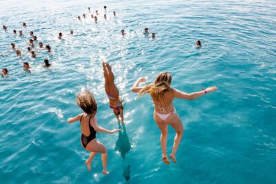 Split: Blue Lagoon Boat Party with DJs, Shots & After Party - Getting started at Jimmy Bar without losing time