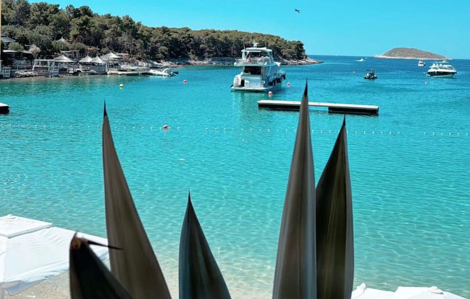 Split: Blue Lagoon, Hvar and 5 Islands Small Group Boat Tour - A Small-Group Speedboat Day From Split