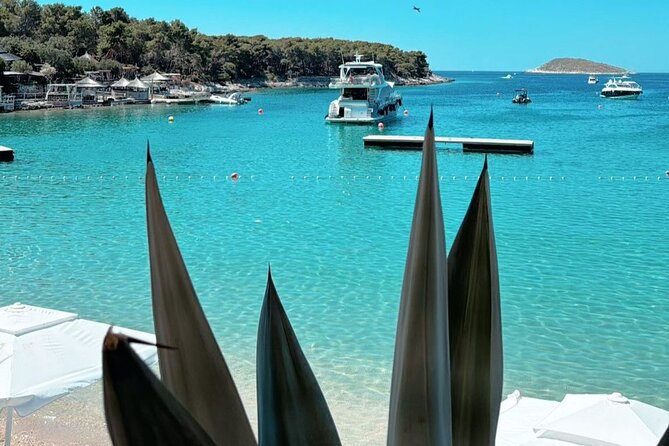 Split: Blue Lagoon, Hvar, Brač, 6 Islands Boat Tour - Small Group - Meeting at Marmontova ul. 5 and settling into a small-group pace