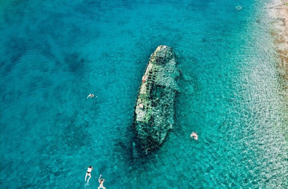 Split: Blue Lagoon, Shipwreck and Šolta with Food and Drinks - Nečujam Bay shipwreck snorkeling: the main event