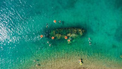 Split: Blue Lagoon, Shipwreck, & Šolta with Lunch & Drinks - Getting on board: meeting point, timing, and what to show up with