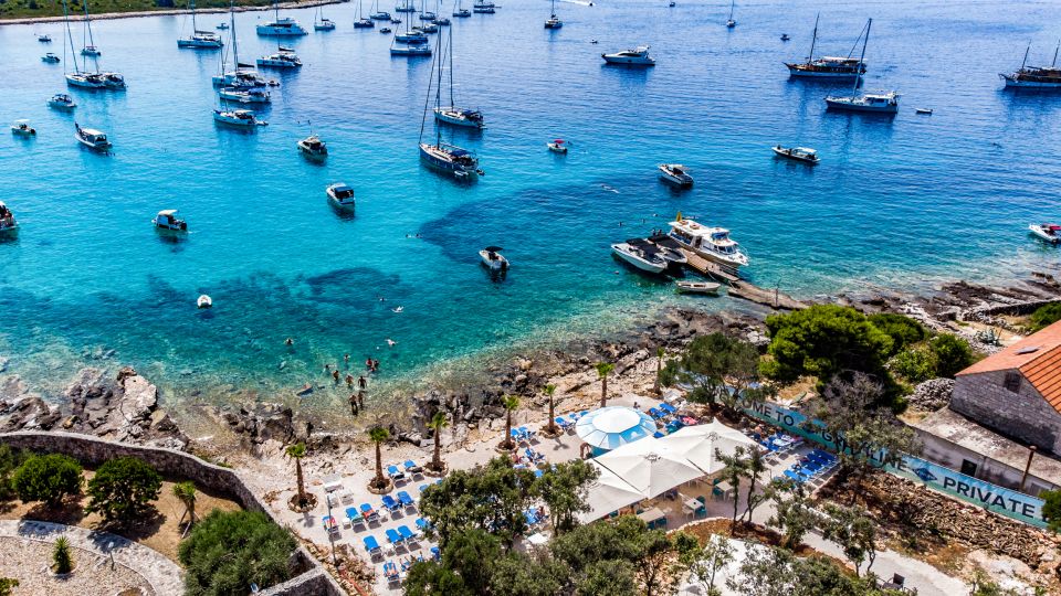 Split: Blue Lagoon, Shipwreck, & Šolta with Lunch & Drinks - The cruise breaks: how the schedule keeps the day fun (not rushed)