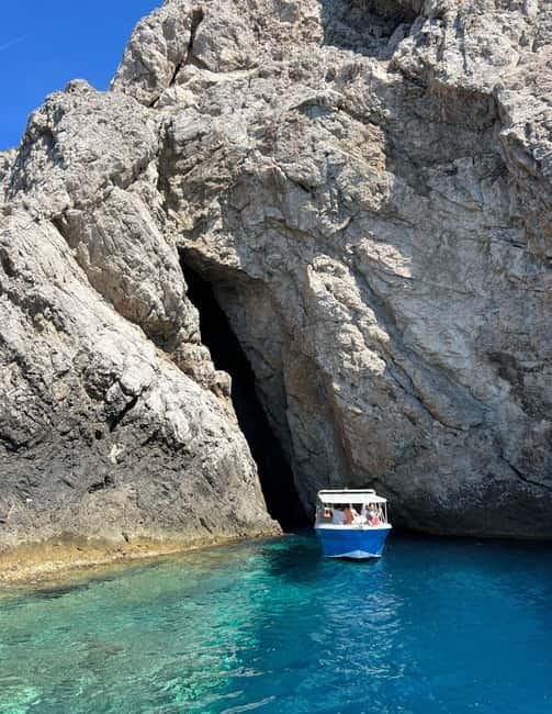 Split: Boat Tour to Blue Cave, Vis, Blue Lagoon, Hvar, Brač - Key highlights worth planning around