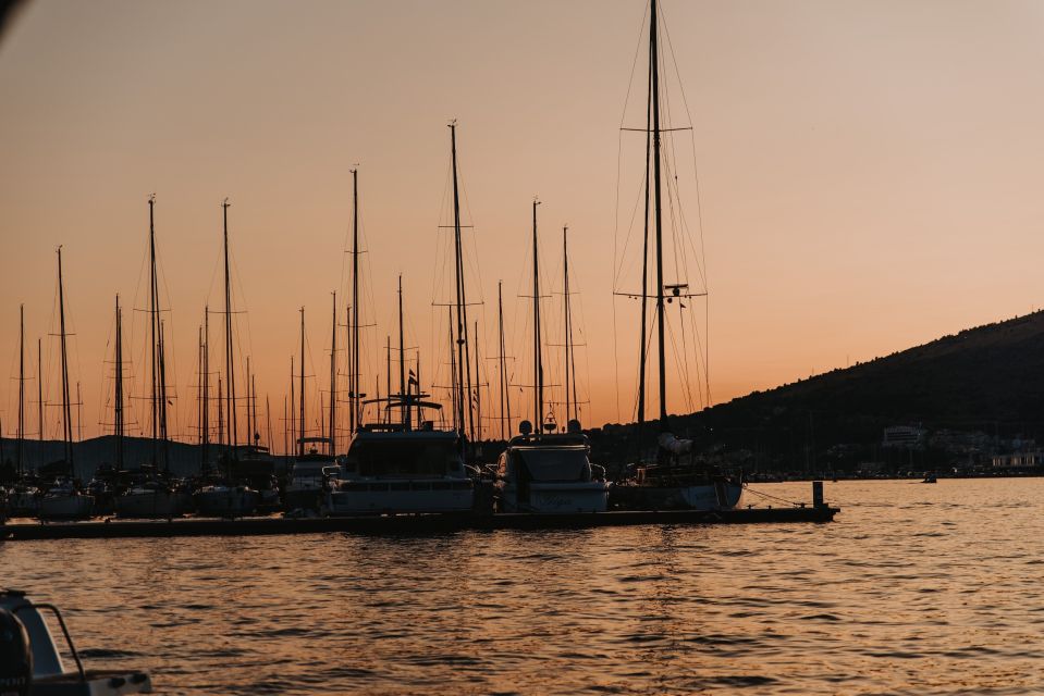 Split: Brac Island and Sutivan Village Sunset Boat Tour - Who should book this sunset boat tour