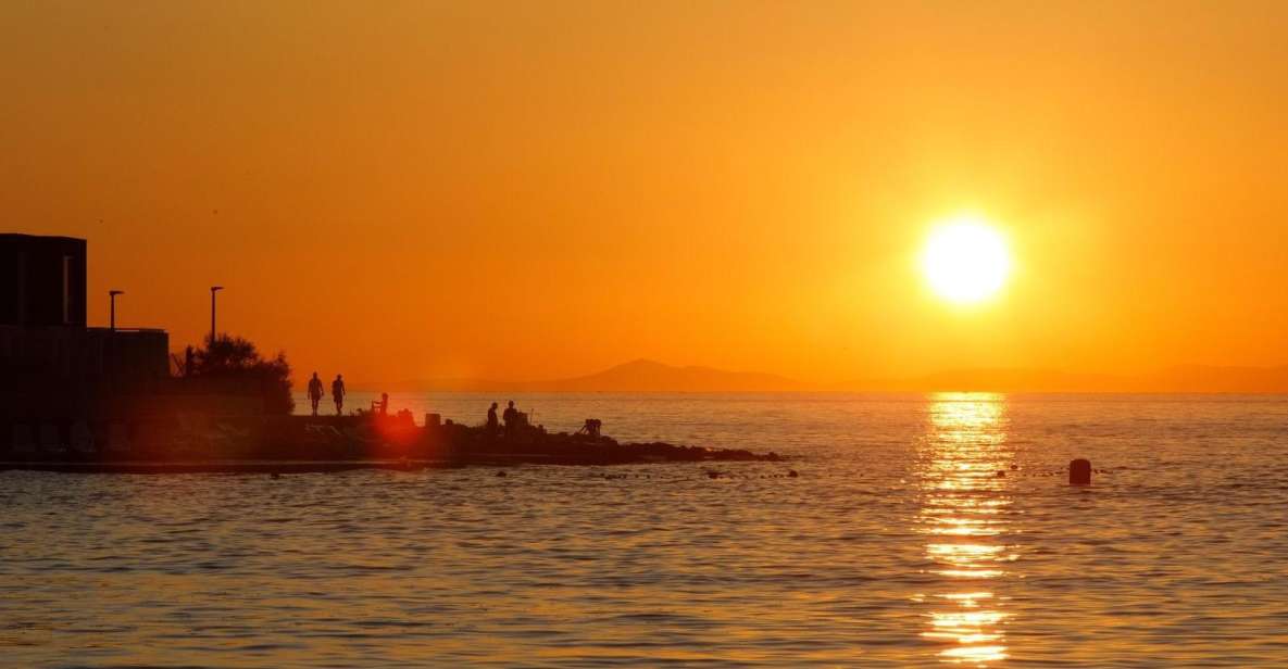 Split: Brac Island and Sutivan Village Sunset Boat Tour - The 7:00 PM departure: what the first hour is really for