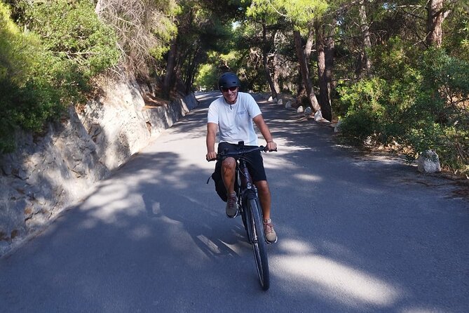 Split City Electric Bike Tour - Saint Jeronimus Church and the value of guided context