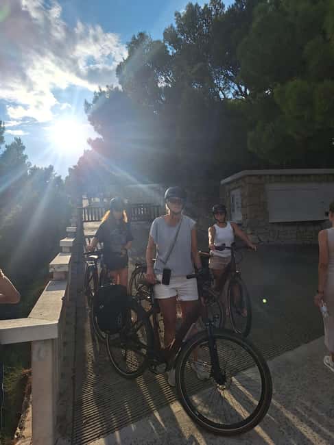 Split City & Marjan Park Electric Bike Tour - Getting started at Plinarska 25 (and why the safety briefing matters)