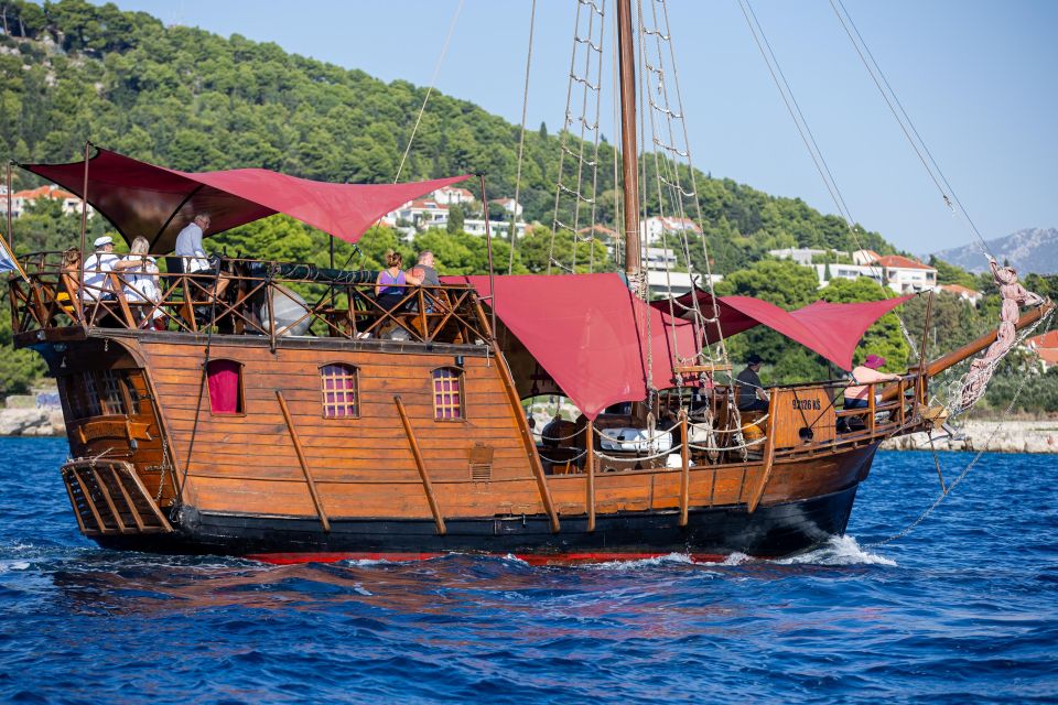 Split: Cruise on Columbo's Pirate Ship "Santa Maria" - Pirate Ship Cruising in Split’s Adriatic Zone