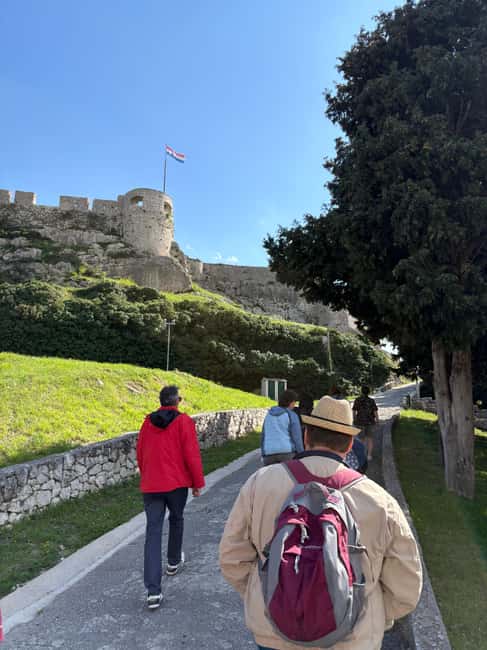 Split: Dalmatia for Nature Lovers Green Line Sightseeing Bus - Stella Croatica Ethno-village: Tasting Rural Life (and Buying Local)