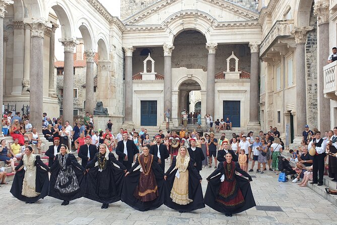 Split & Diocletian Palace Historical Walking Tour - Venetian-era museum and the cathedral in the mausoleum