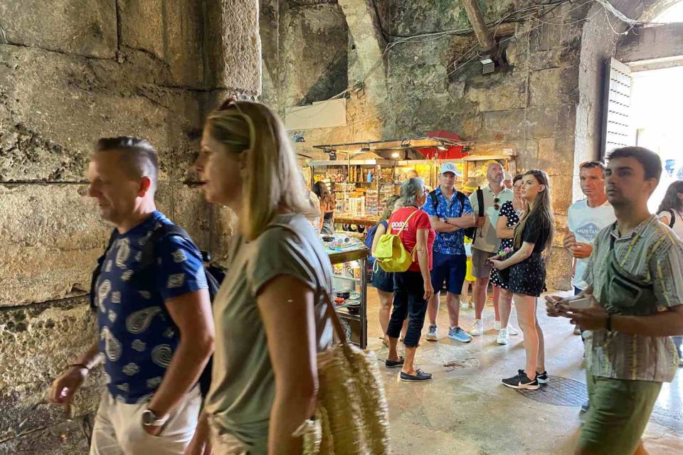 Split: Diocletian Palace & Old Town Guided Walking Tour - Languages, guides, and the difference a good storyteller makes