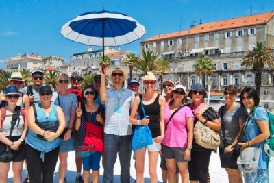 Split: Diocletian's Palace Walking and Wine Tasting Tour - Meeting at Golden Gate: Where to Start and How to Get Oriented