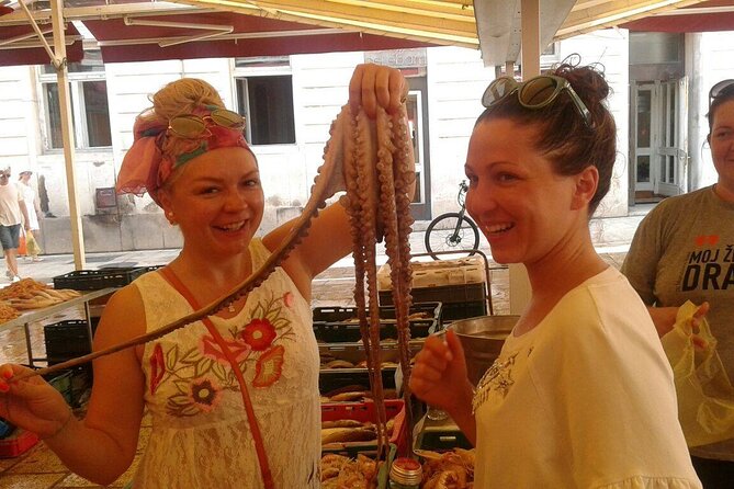 Split: Food Tasting Small Group Tour - Food Included - Key points to know before you go