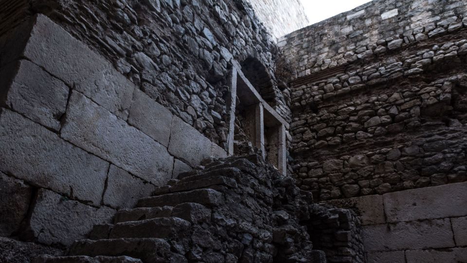 Split: Game of Thrones Tour with Diocletian's Palace Cellar - The Old Town walk: Golden Gate, Vestibul, and the streets of the show