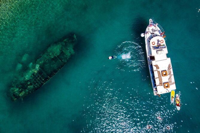 Split: Half-Day Blue Lagoon, Čiovo and Trogir Boat Tour - Group size, language, and who the captain crew might be