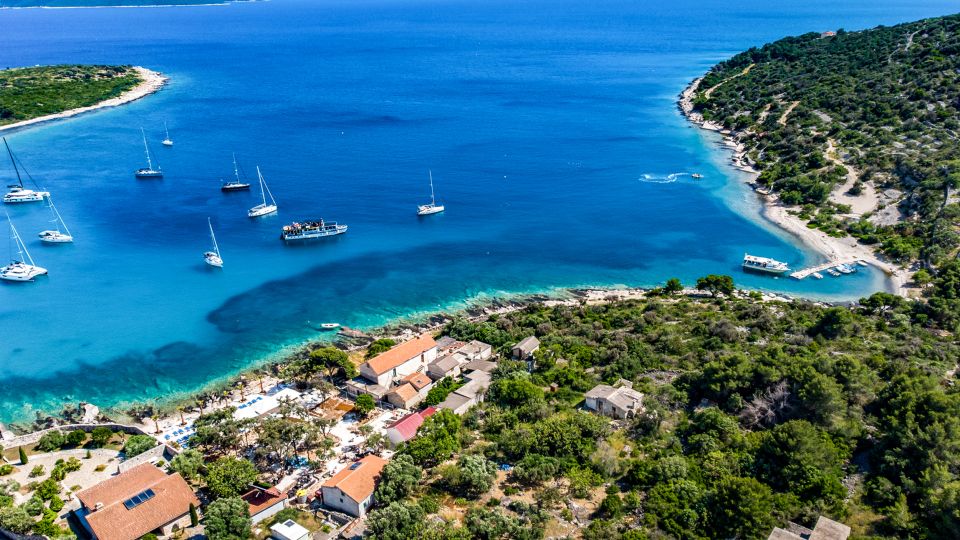 Split: Half-Day Blue Lagoon, Shipwreck, and Trogir Boat Tour - Where you meet on Split’s Riva and what that means