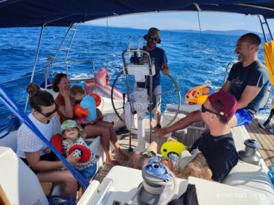Split: Half Day Sailing Tour with Swim Stop, Snacks and Wine - Brač and beyond: how your skipper shapes the route
