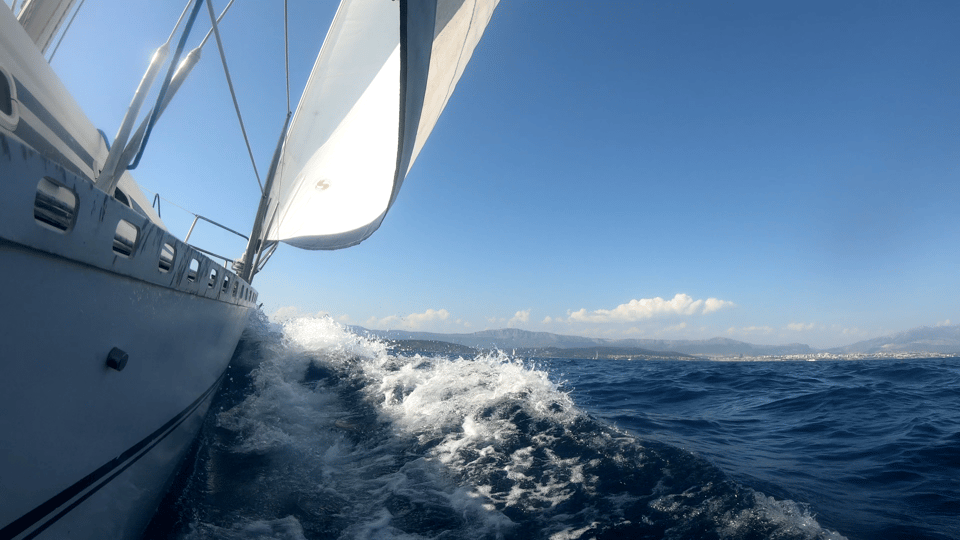 Split: Half Day Sailing Tour with Swim Stop, Snacks and Wine - Timing your day in Split: morning light vs. afternoon cruise