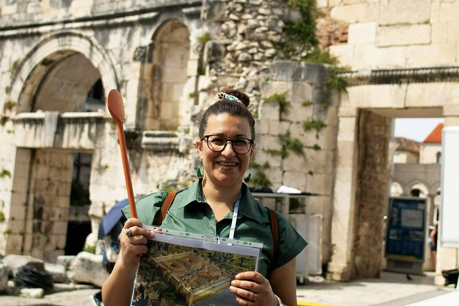 Split History and Gastro Small-Group Tour with Food and Drinks - Start at Hrvojeva 1 and Get Oriented in Split’s Old Town