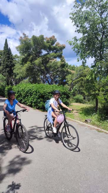 Split: Old Town and Marjan Park Bike Tour - From Plinarska 25 into Varoš: the fast start that sets the tone