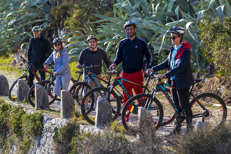 Split: Old Town and Marjan Park Bike Tour - Marjan Park Forest: shade, history stops, and beach views