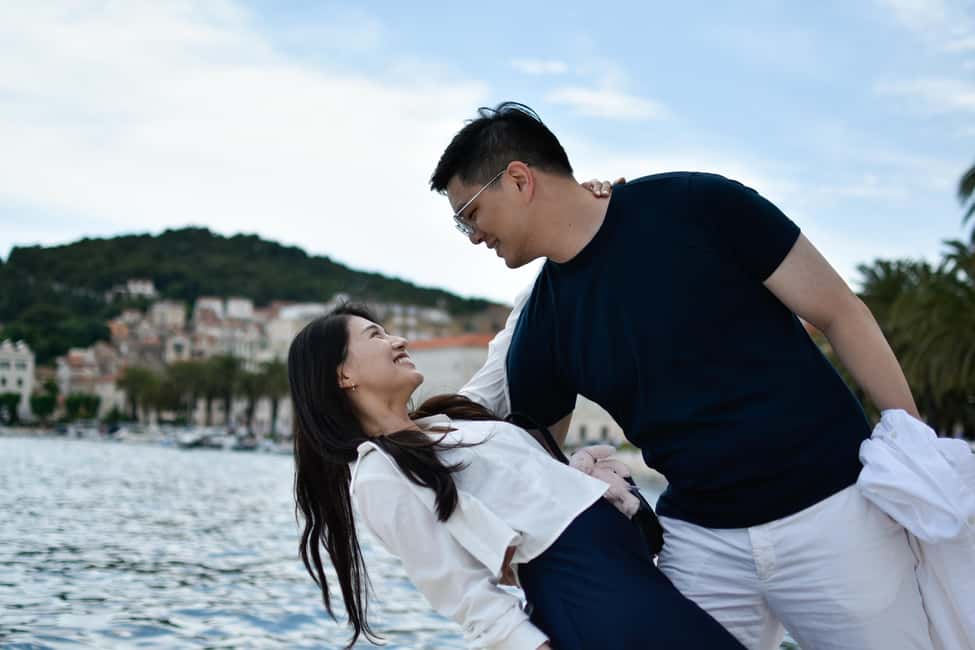 Split: Photographer for your holidays! - Private group value: you’re paying for time, direction, and editing