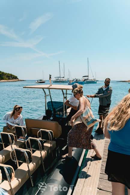 Split/Podstrana: Blue Cave, Hvar & 6 Islands Speedboat Trip - Komiža on Vis: coffee, narrow lanes, and Mamma Mia! spotting