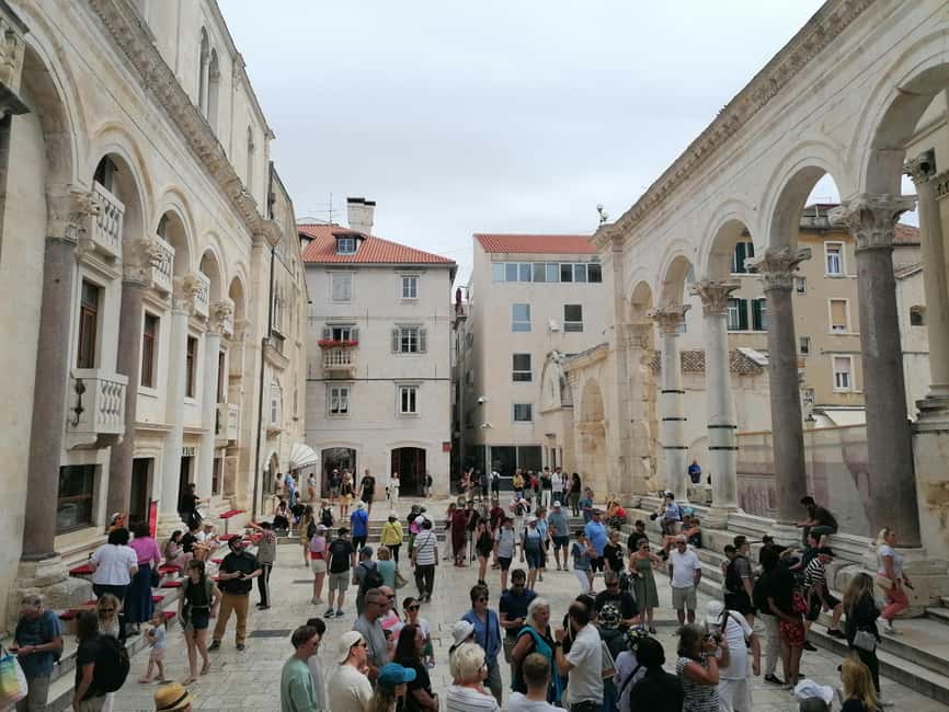 Split; Private Morning Walking Tour in Split - People’s Square shopping time and how locals use the city
