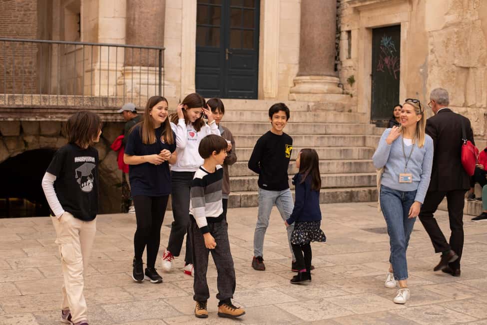 Split: Private Walking Tour for Families with kids (5-17y) - The Walking Game Start: Treasure Hunt Logic in Real Roman Space