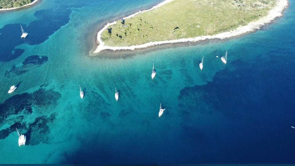 Split: Sunset Boat Party with Live DJs and Blue Lagoon Swim - Afterparty and Finish at Splitska Riva: Free Club Entry, Optional Chaos