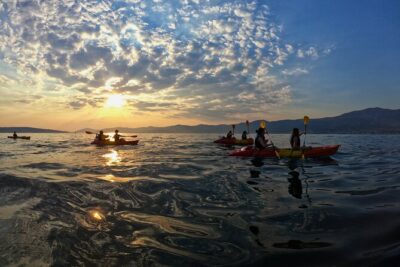 Split Sunset Sea Kayaking Tour - Your 3.5-Hour Flow: From Safety Basics to a Cove Break