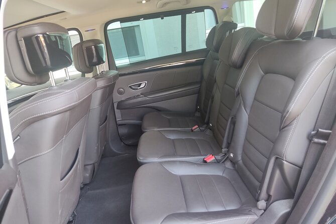 Split to Dubrovnik Airport Private Transfer 1-8 Pax Door to Door - Optional Stops: Klis, Ston, Mostar, and the Bosnia Side Trips