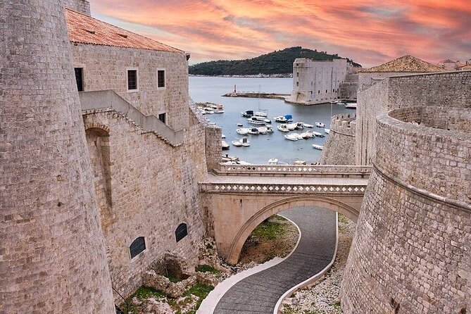 Split to Dubrovnik private transfer via Ston and picture stops (and vice versa) - On the Road: Timing, Comfort, and Driver Help