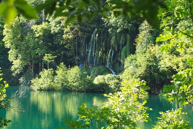 Split to Zagreb or airport Zagreb via Plitvice lakes for singles or couples - Key things to know before you go